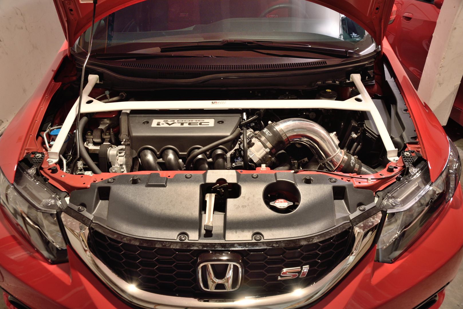 Ultra Racing Front Strut Bar 2014 Civic Si 9th Generation